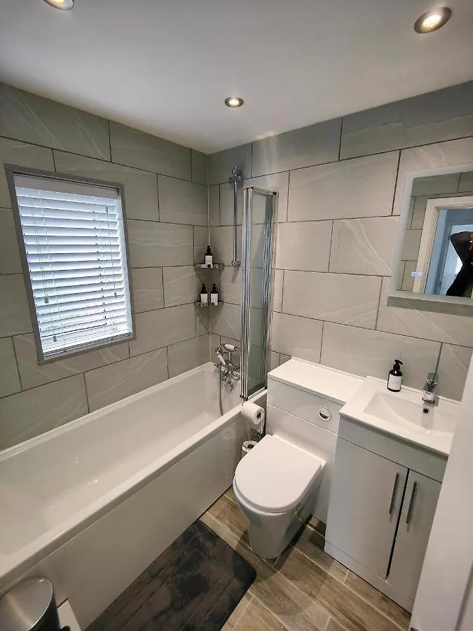 99 Stoney Bank Drive Villa Kiveton Park